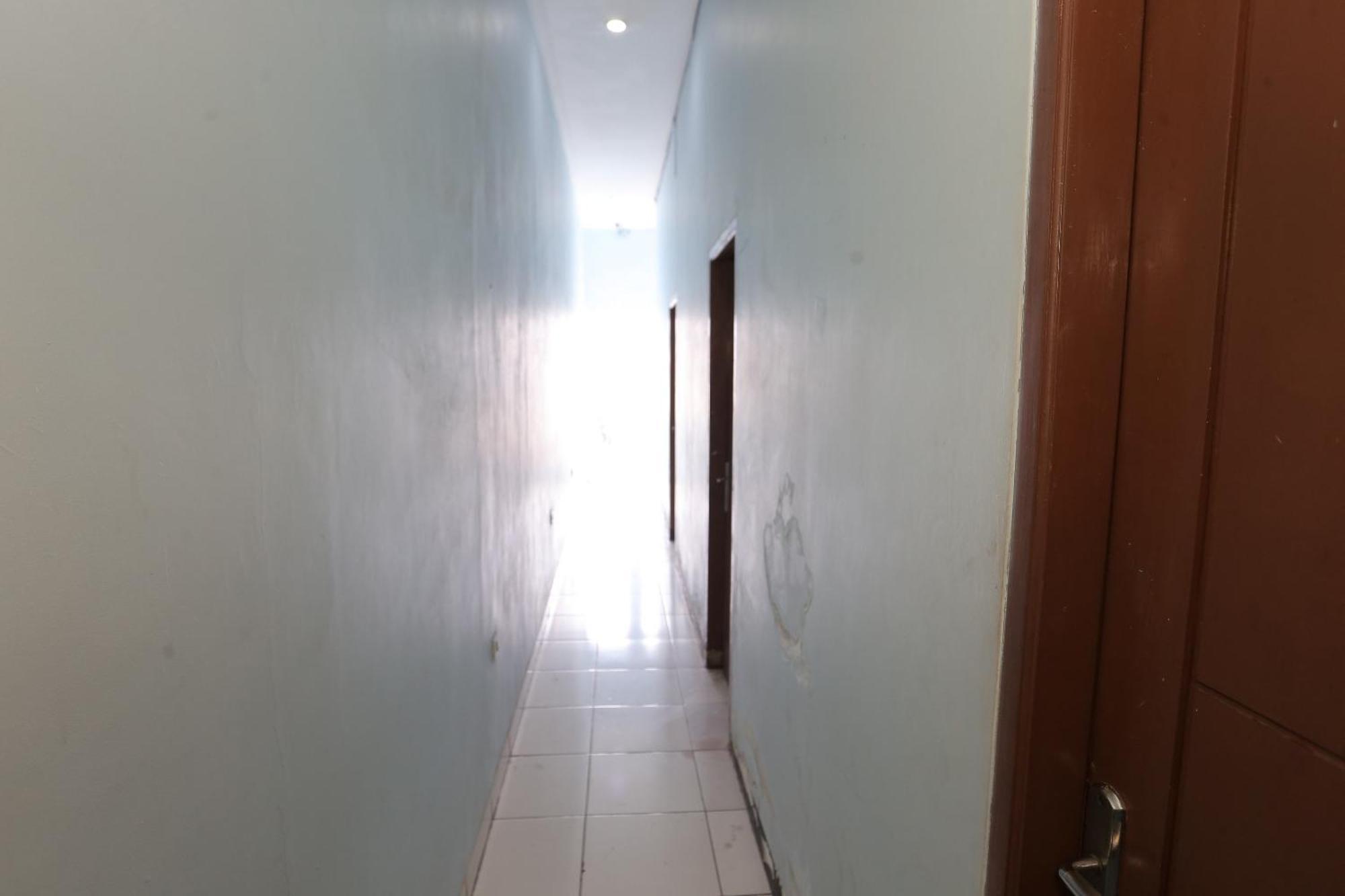 Oyo 93584 Rukotel South Tangerang Exterior photo